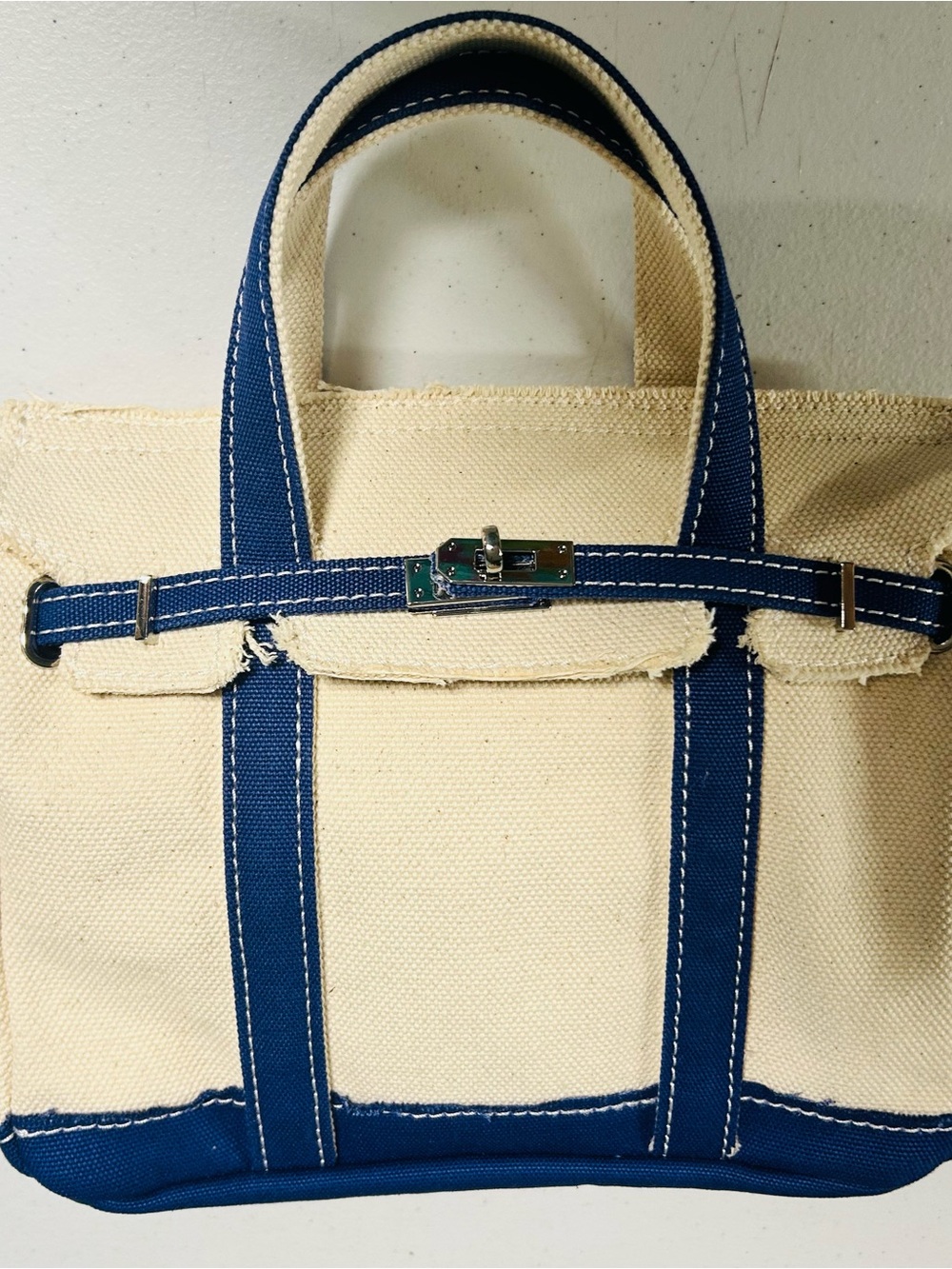NEW Viral Sunwin Boatkin Small Tote Cream canvas/Blue Handles Beach Wirkincore